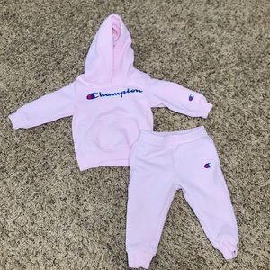 Baby girl Champion Sweatsuit
